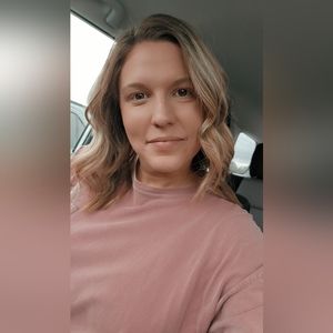 Meet your Posher, Molly